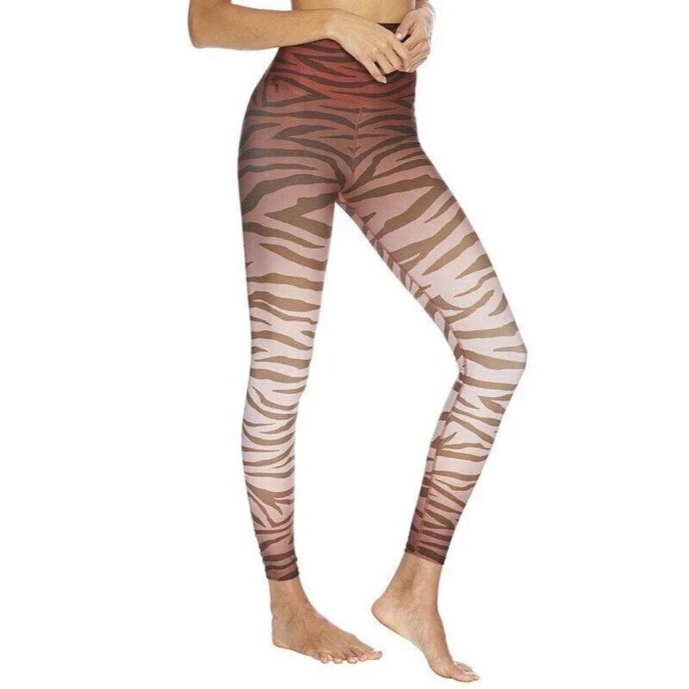 NEW LEGGINGS by BEACH RIOT Zebra Style Size S Jungle Piper Full Length Athletic
